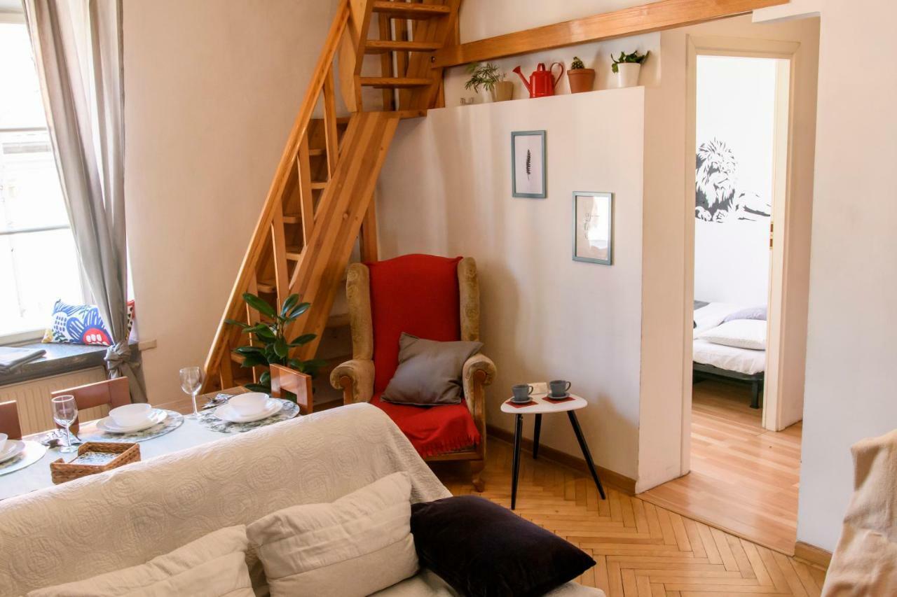 Old Town Folk Apartment Warszawa Eksteriør bilde
